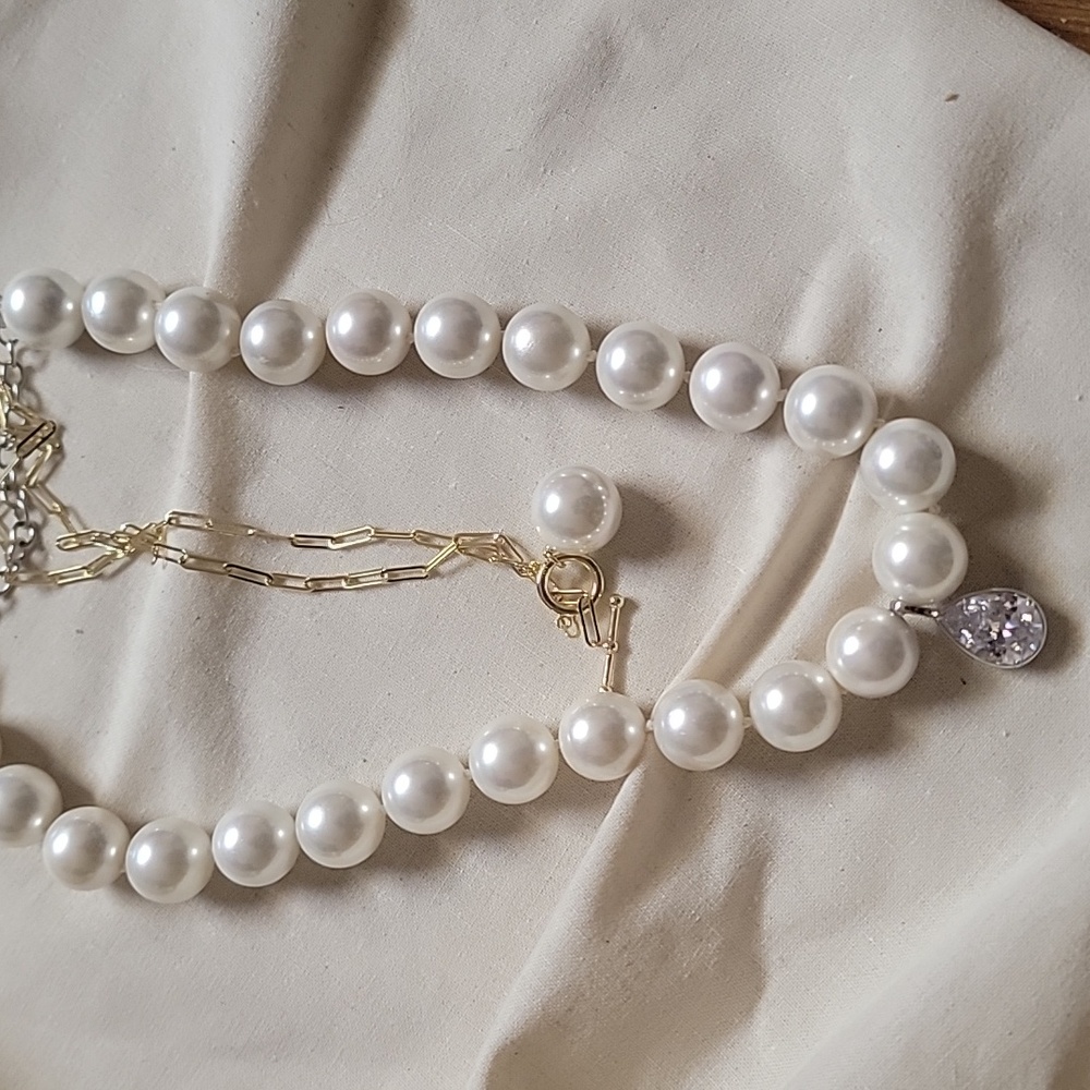 Elegant Pearl Jewelry Melinda Maria Beautiful Lots Of  6 Piece Pearls